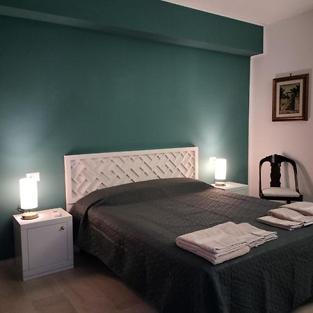 D&P Suites 1 Salemi Extérieur photo